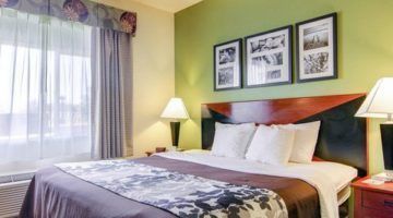 Cozy Rooms with Ample Amenities